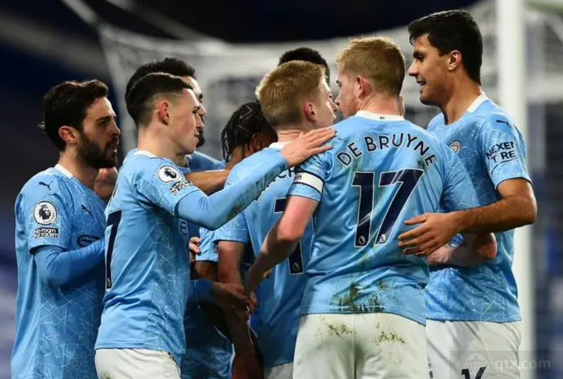 勇士消息：库里状态火热，25+7前锋有望加盟，战雷霆出场更新