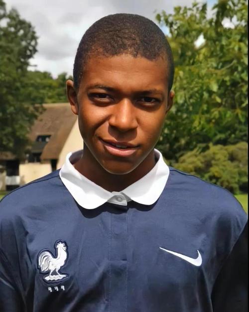 金山重启《封神榜》IP，手游《封神缘起》预计10月上线